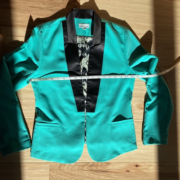 COVET Blazer Roll Cuff Contrast Lining - Picture 5 of 7